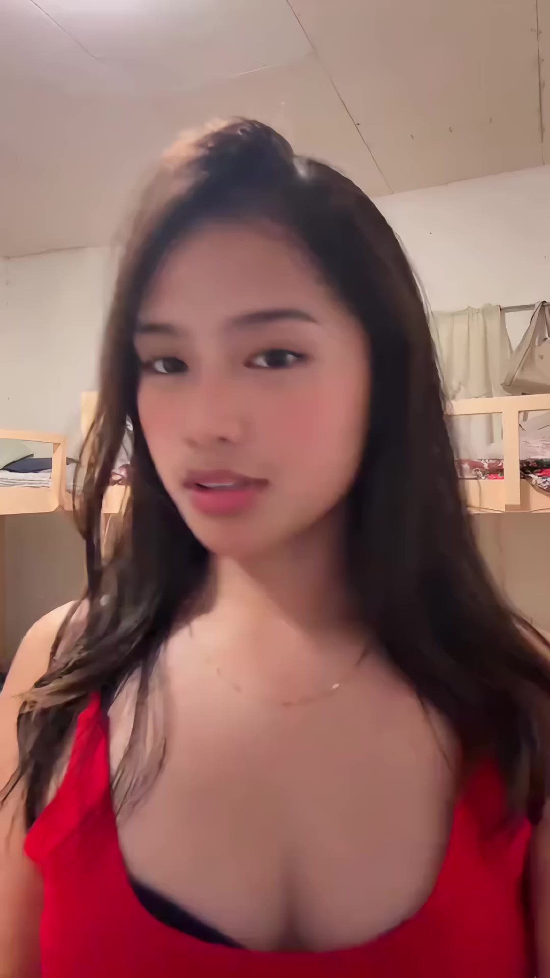 @yananicole