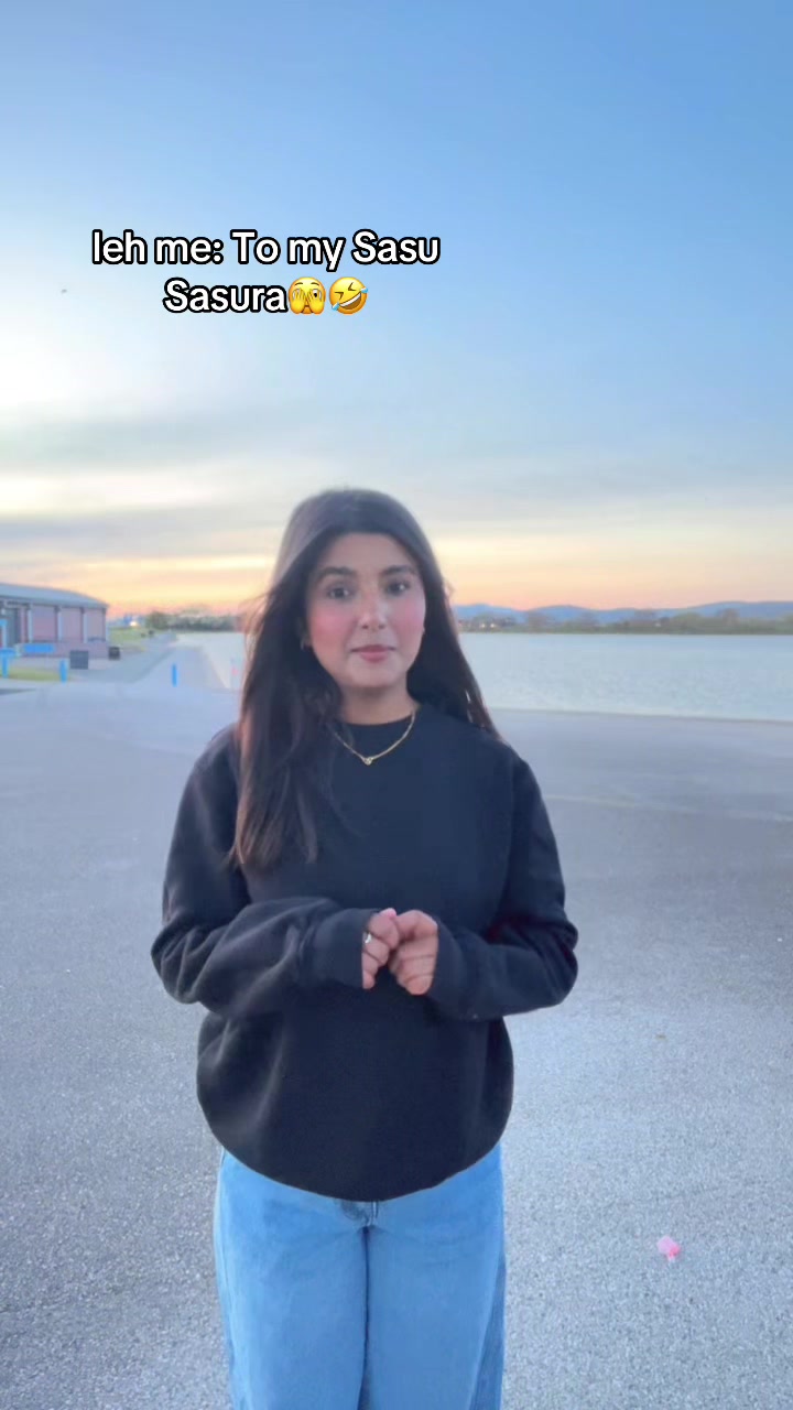 @unishaa_adhikari