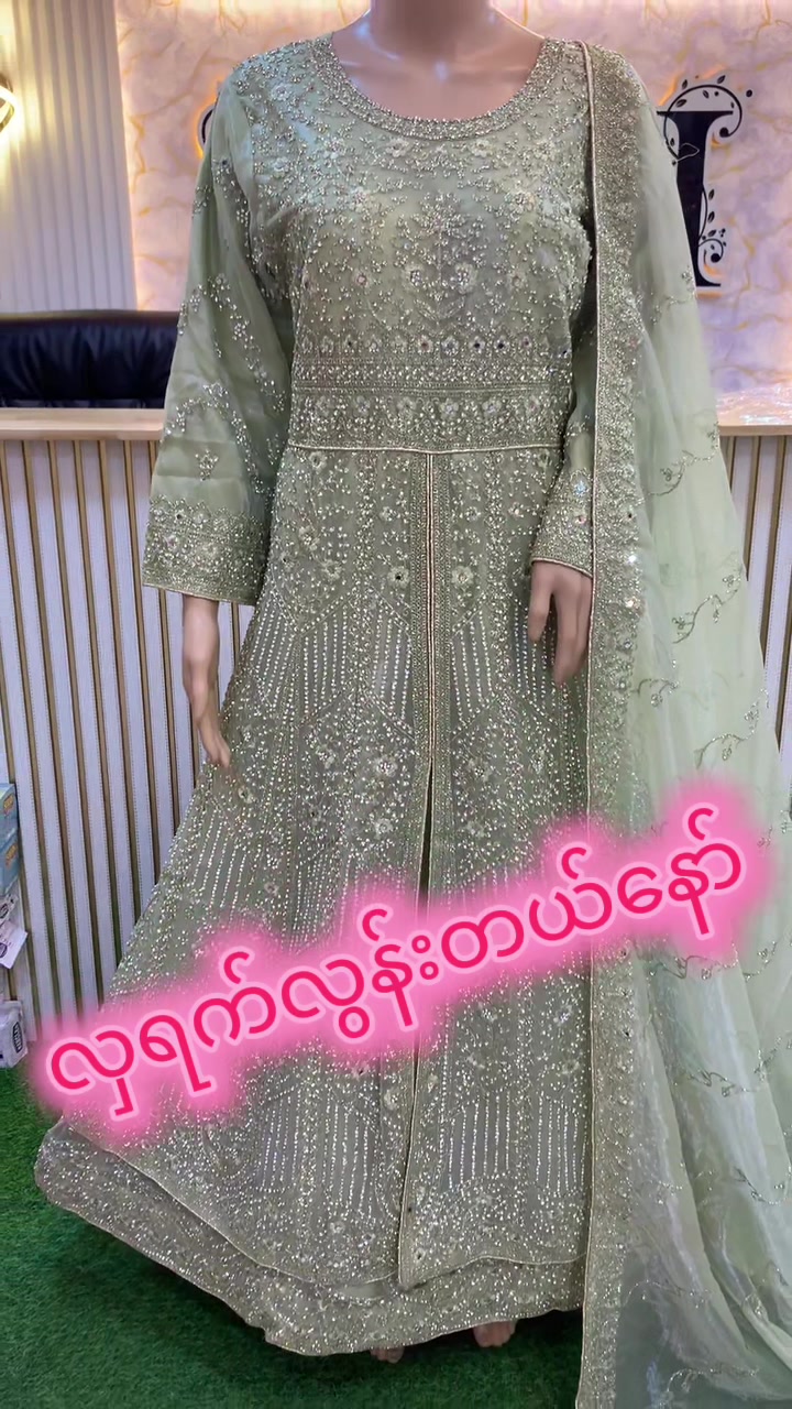 @K H I Pakistan Indian Fashion