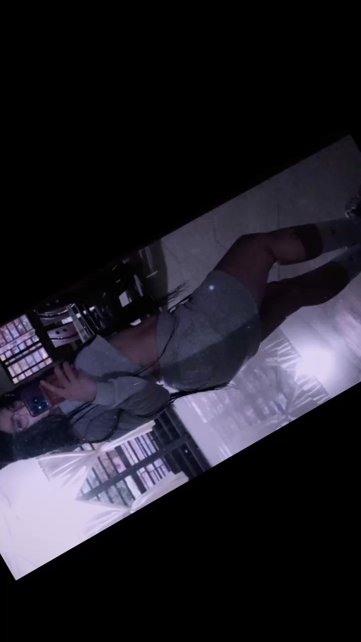@Melanye Marín💙
