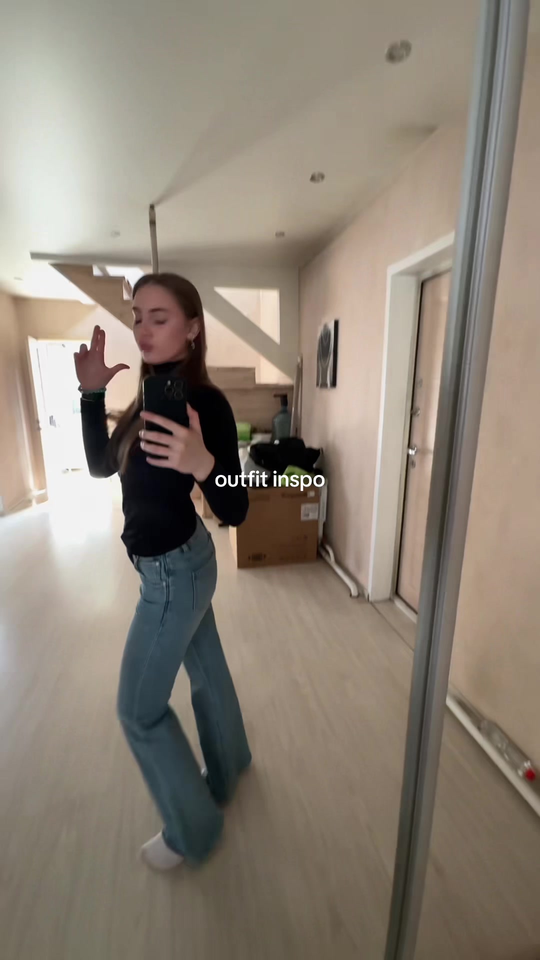 @elina