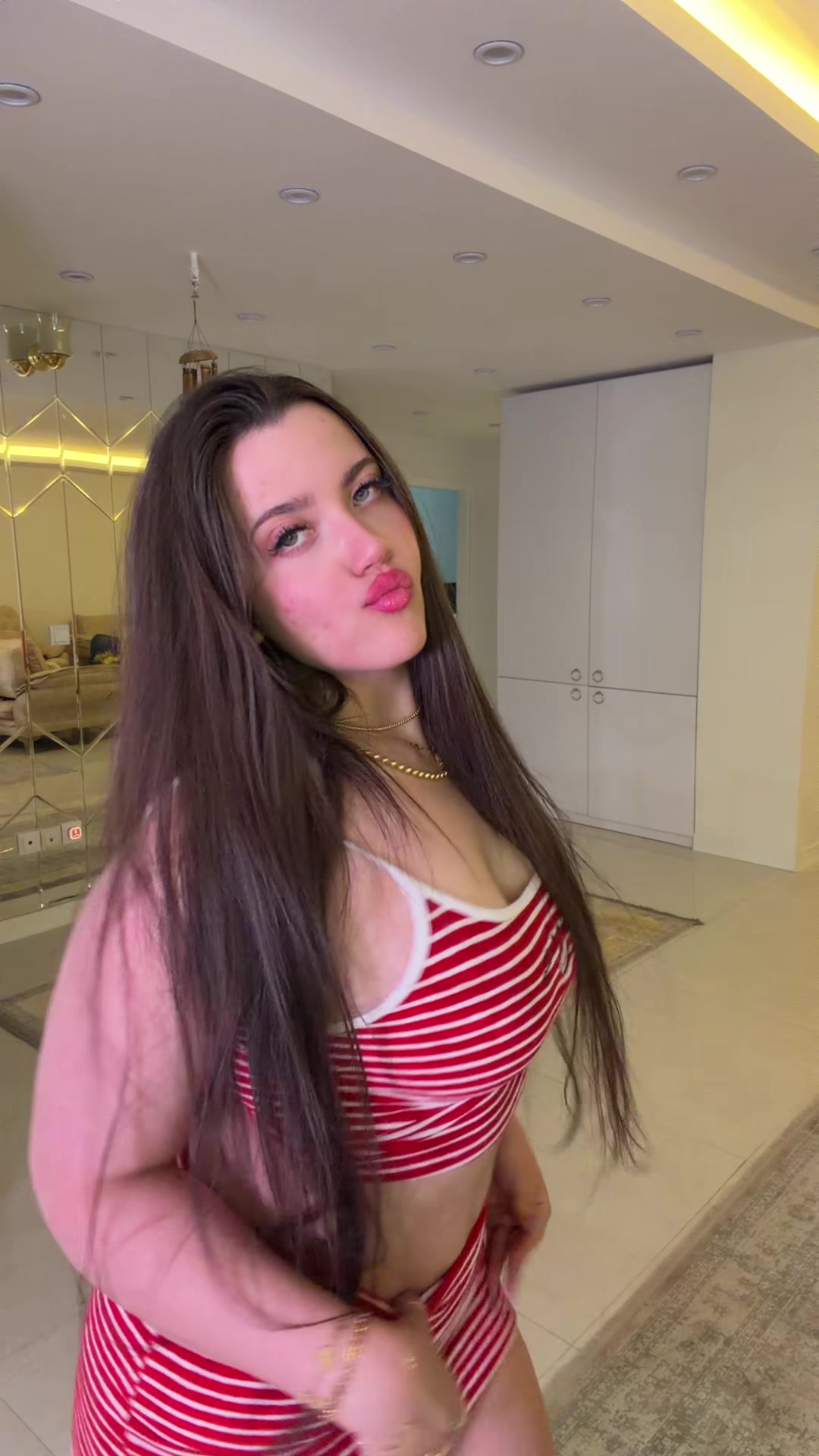 @Ovanaankta