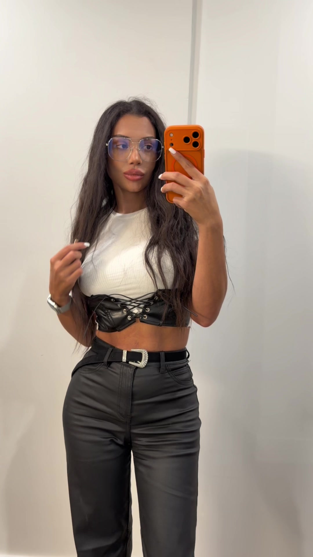 @dont888trust