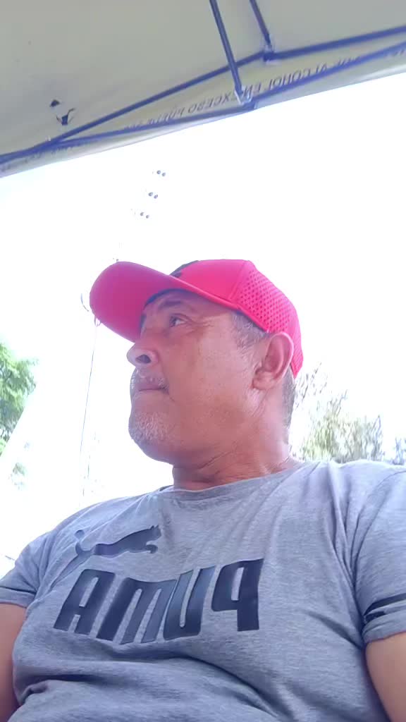 @José