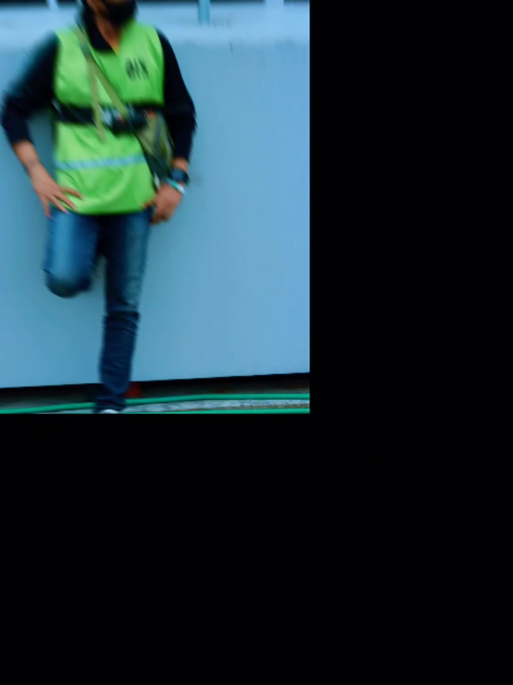 @abhy_Gh21