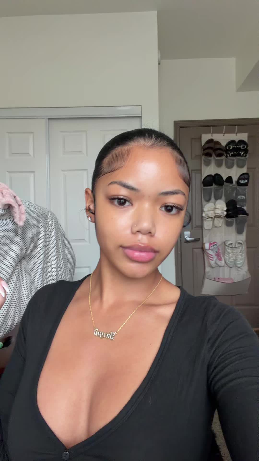 @T