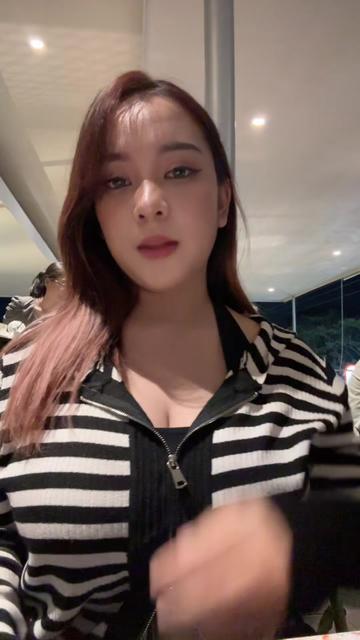 @monic