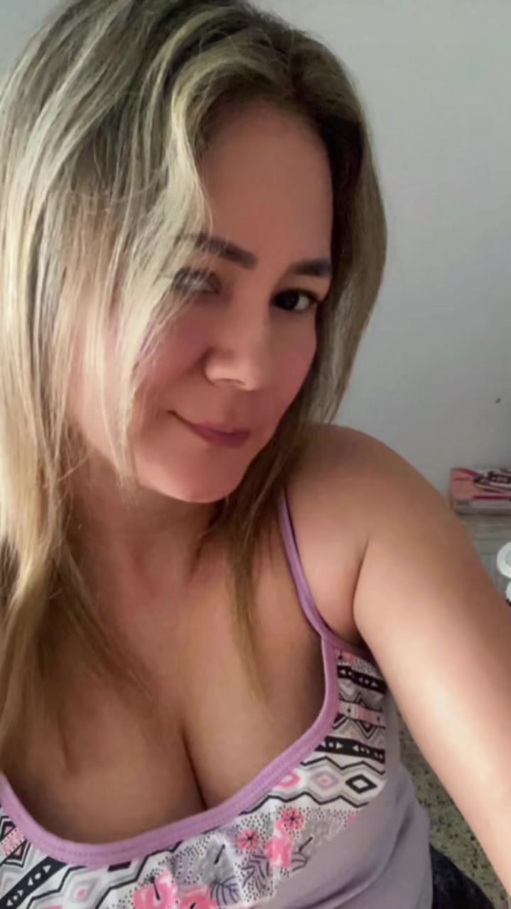 @✨luzesni✨