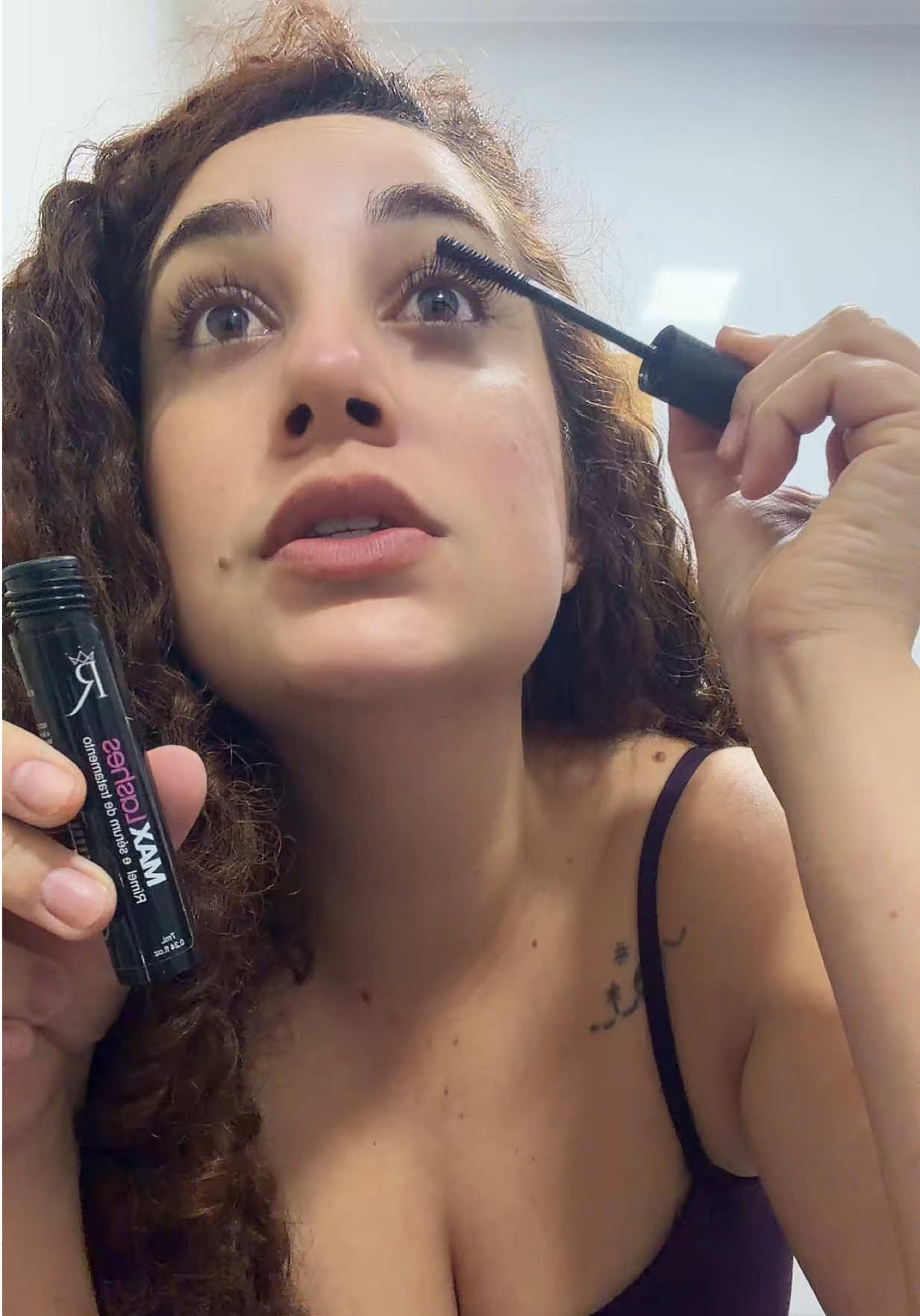 @Nívia Monise