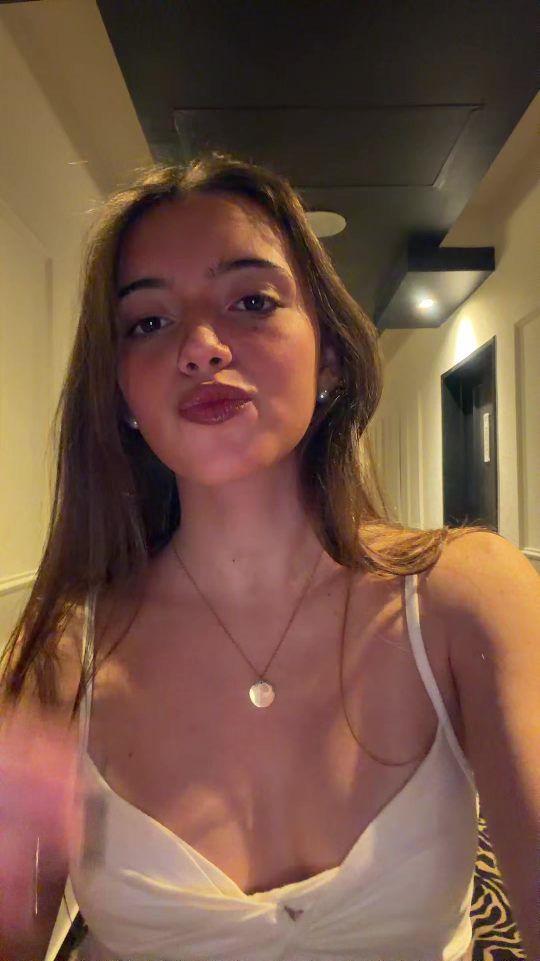 @victoria