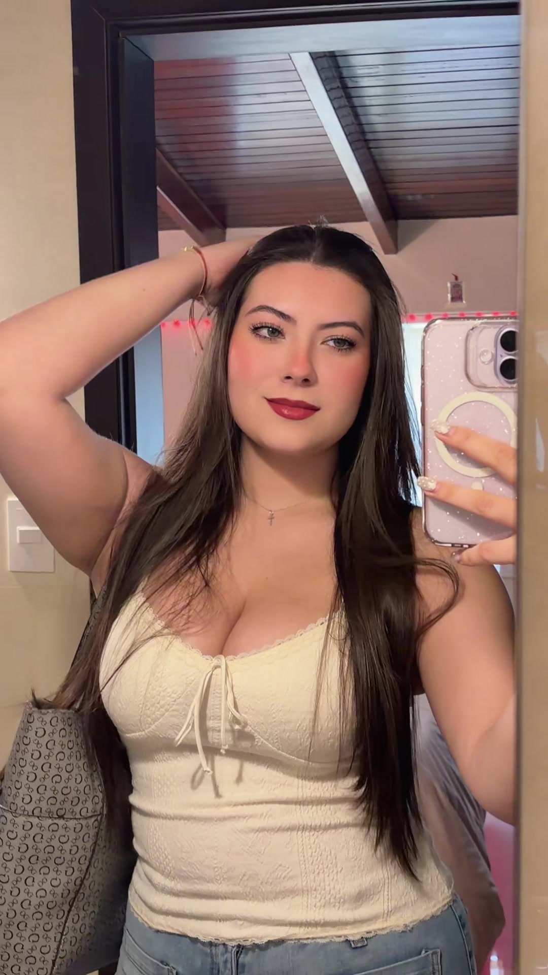 @Gaby González