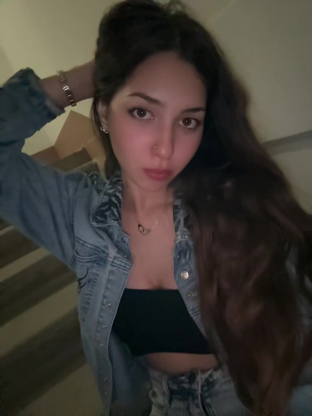 @user77070352332