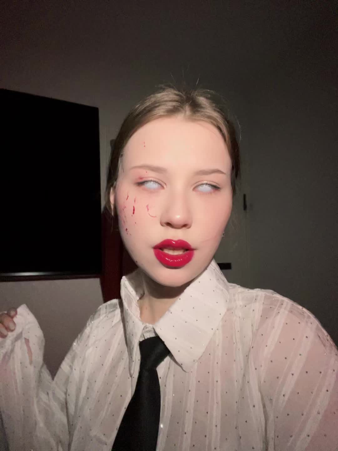 @даша