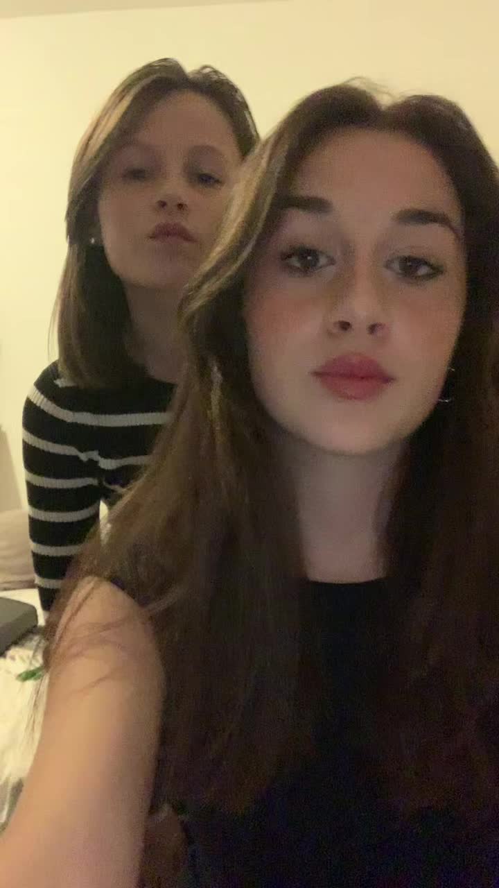 @Ju💋