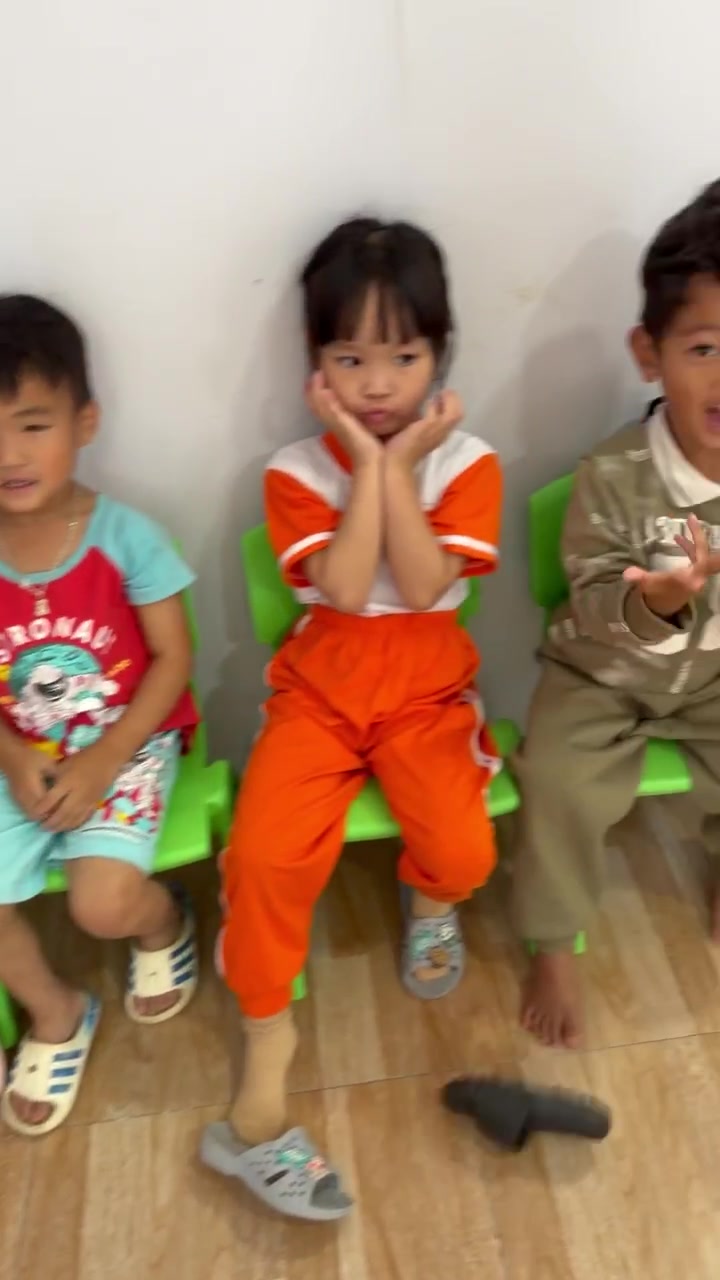 @co_tram_Đ&ocirc; r&ecirc; mon