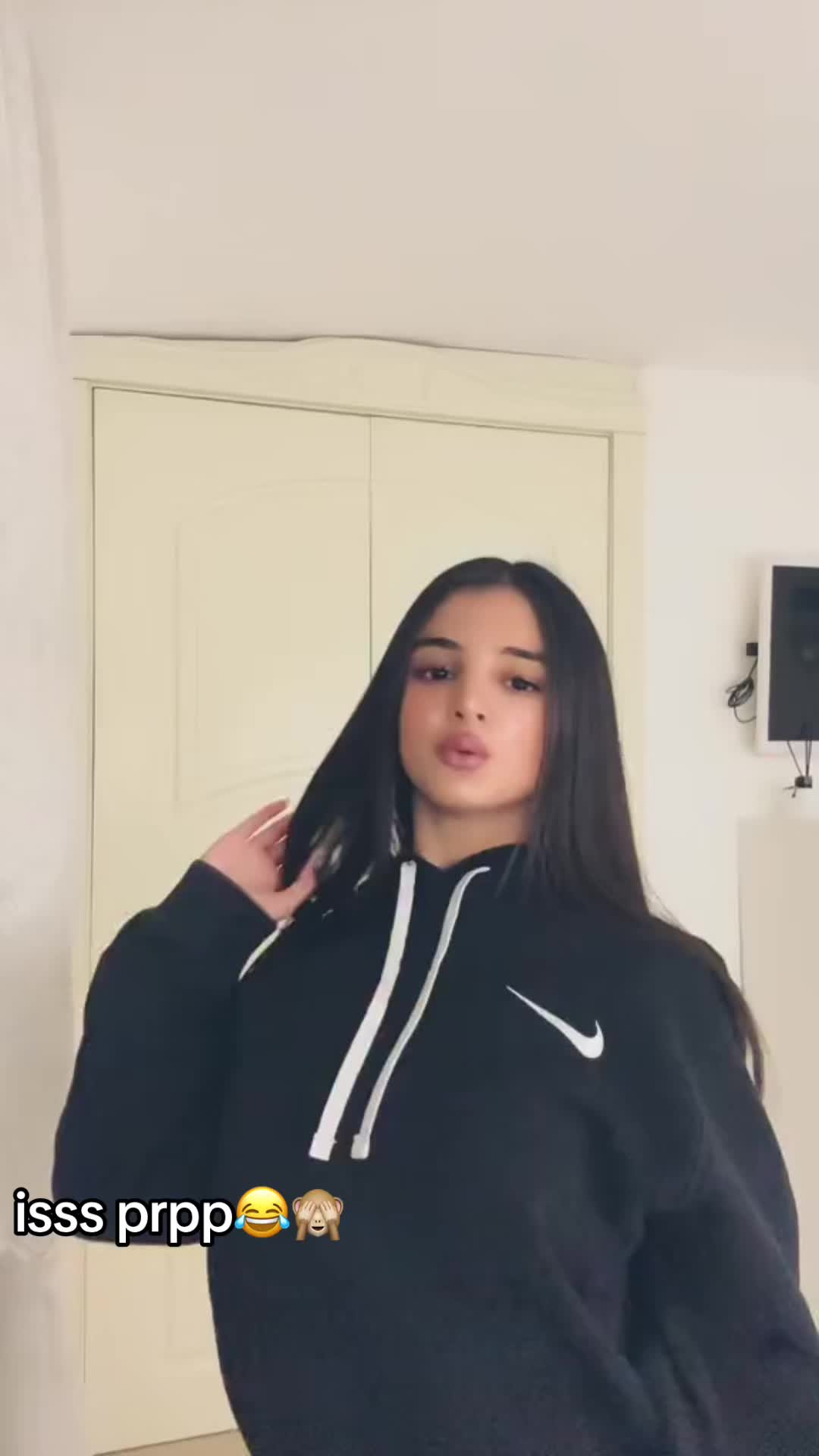 @sofiazinno__