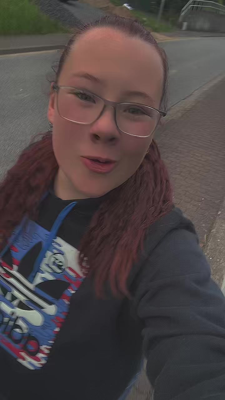 @Lena