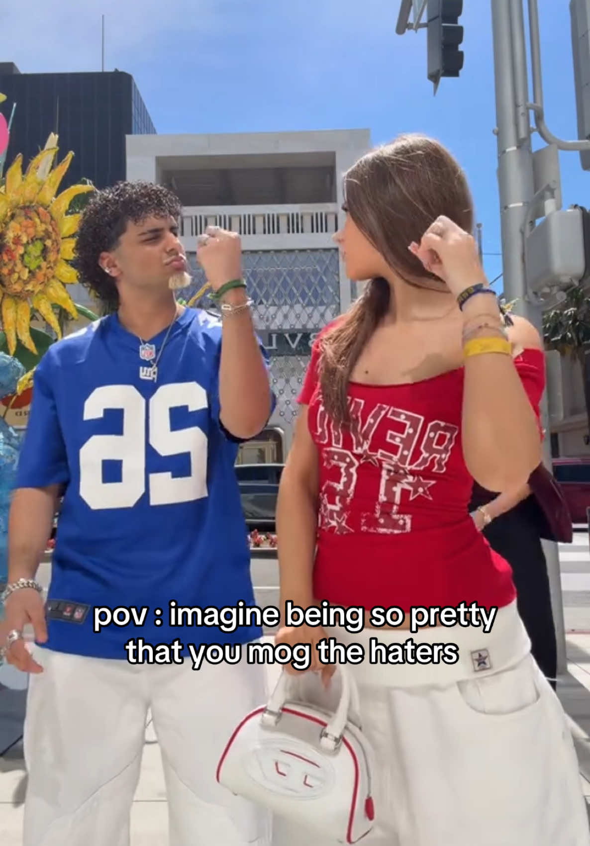 @𝐧𝐢𝐢𝐤𝐚