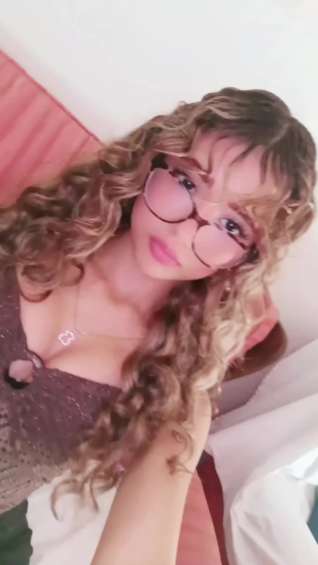 @Valerina