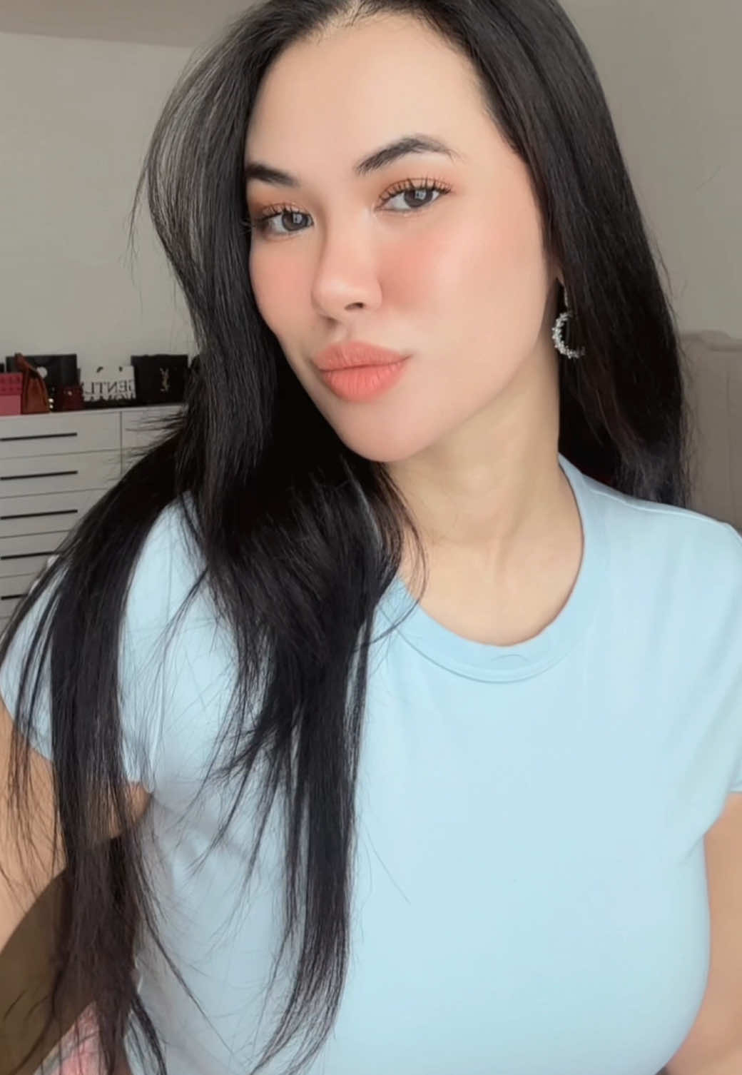 @Debvchi