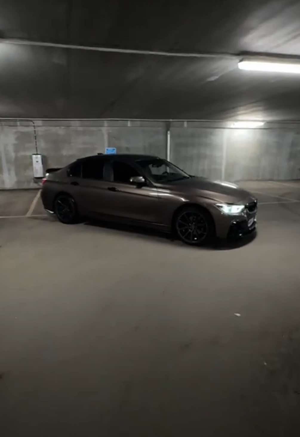 @BrownF30