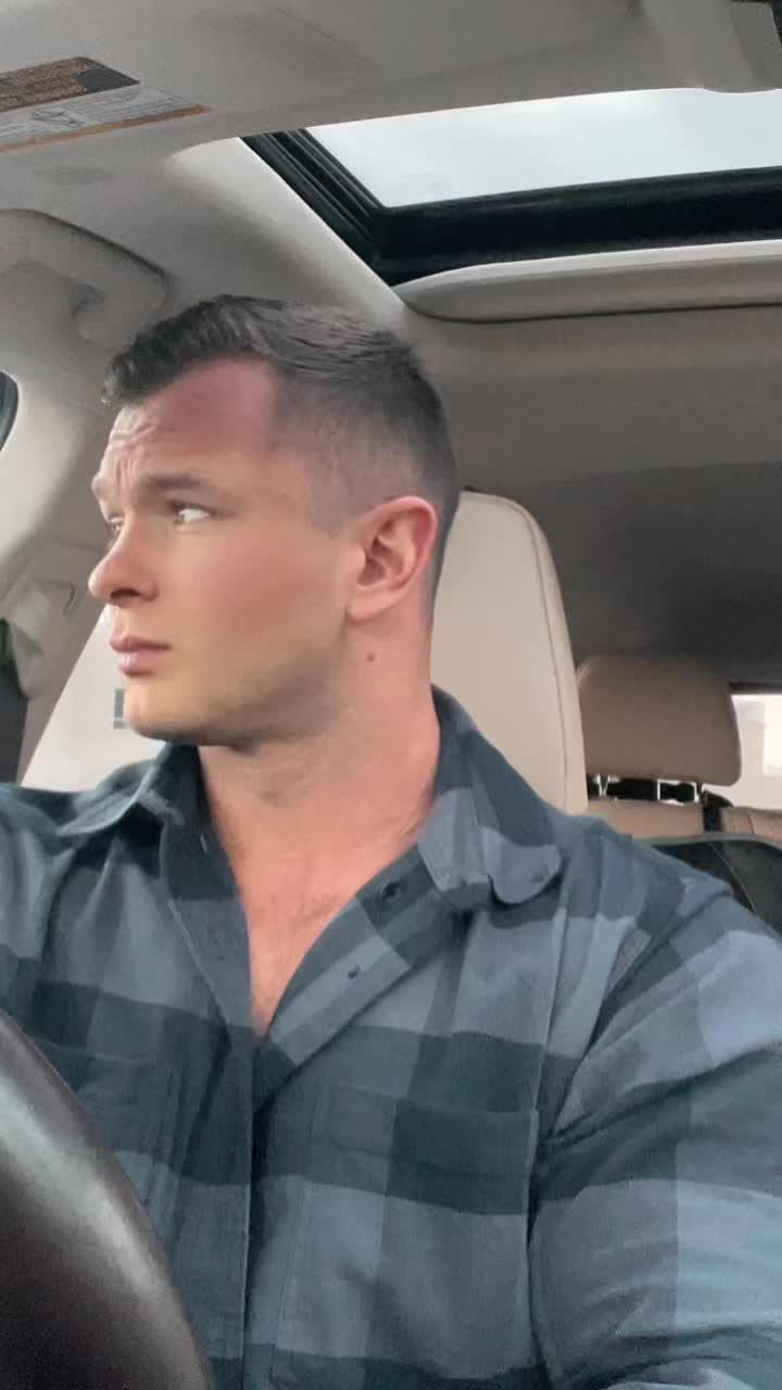 @joesworldd