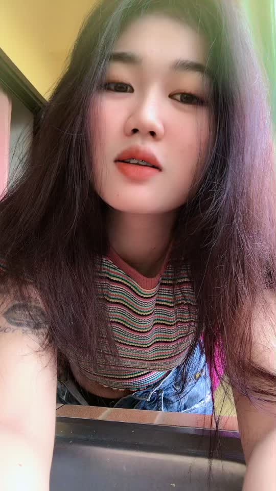 @ปาก แว้'แว้