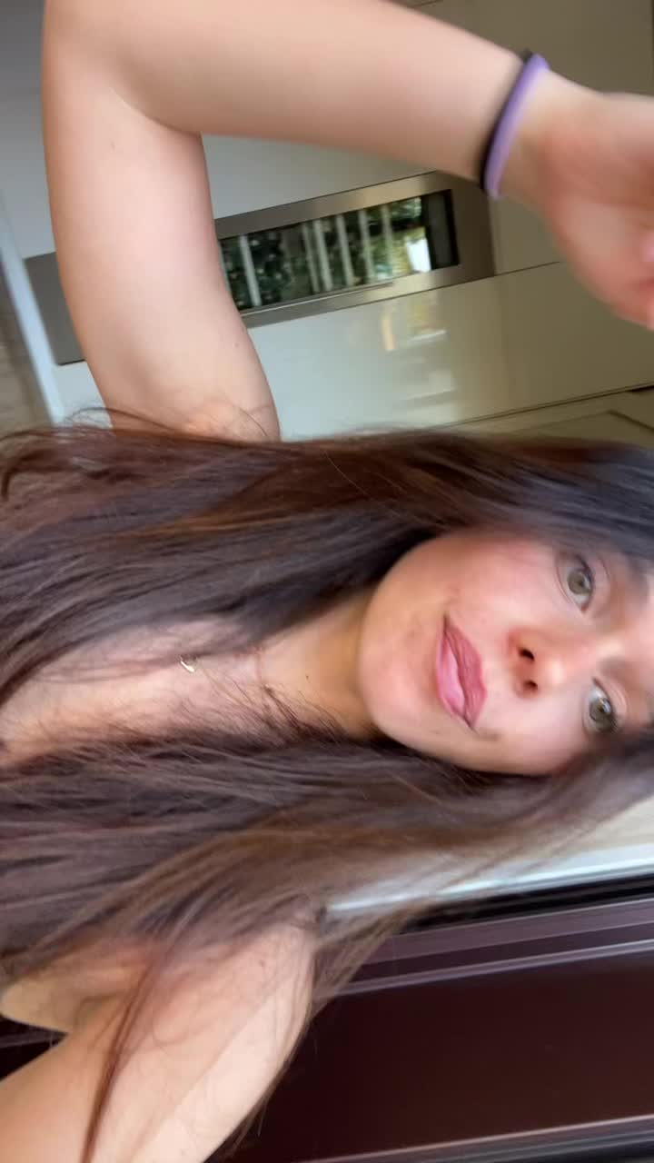 @laviizambernardi