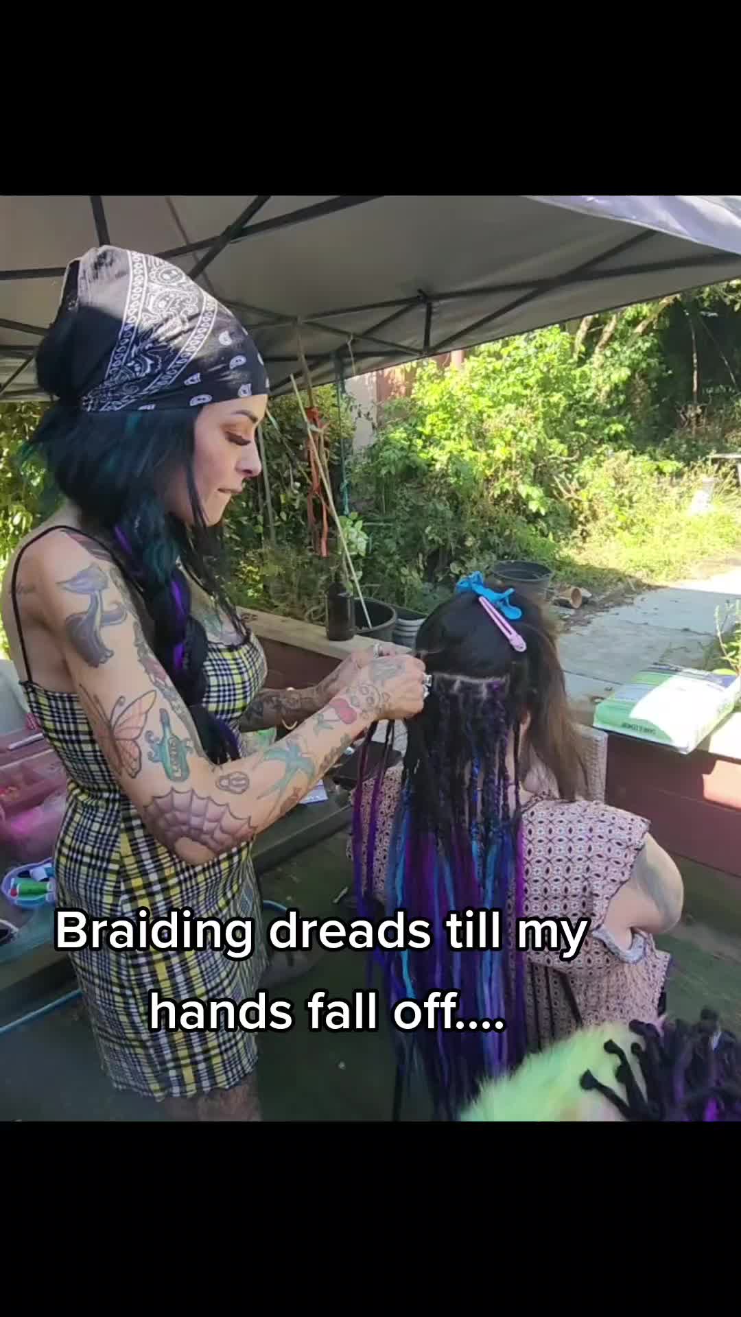 @TheCowgirlColourist