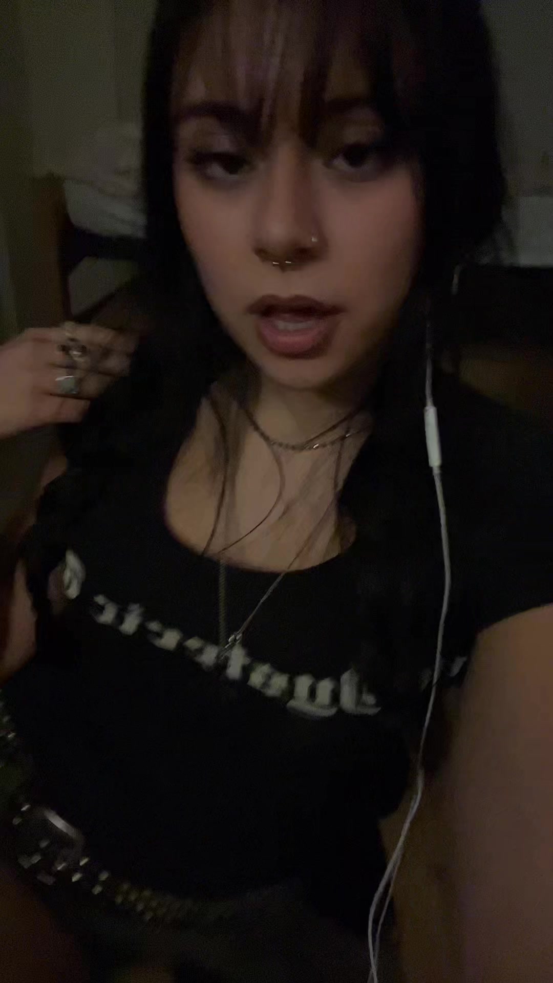 @christi&ntilde;a