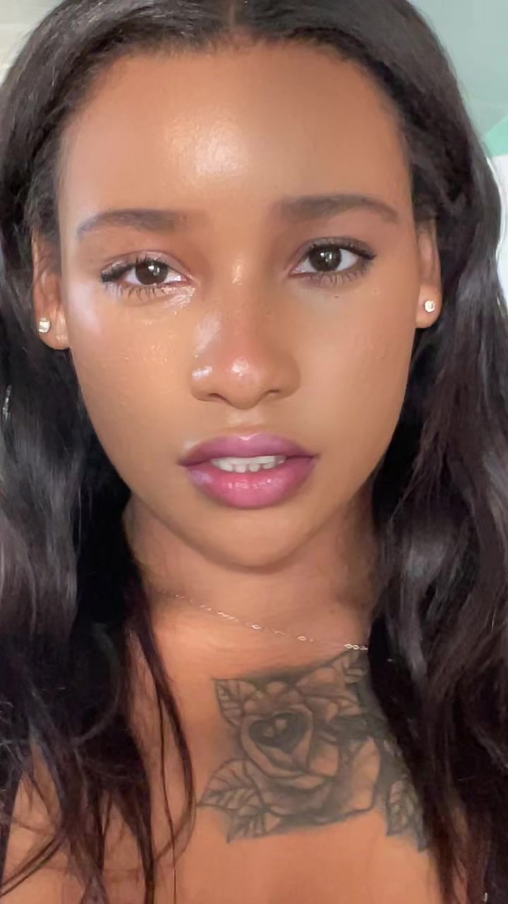 @raynellemariah