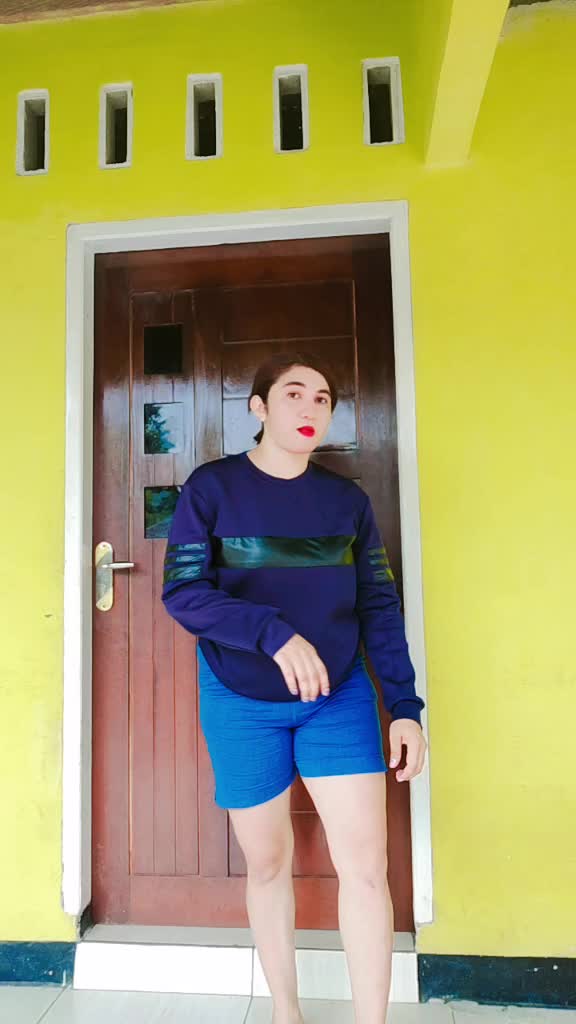 @yully_lay29