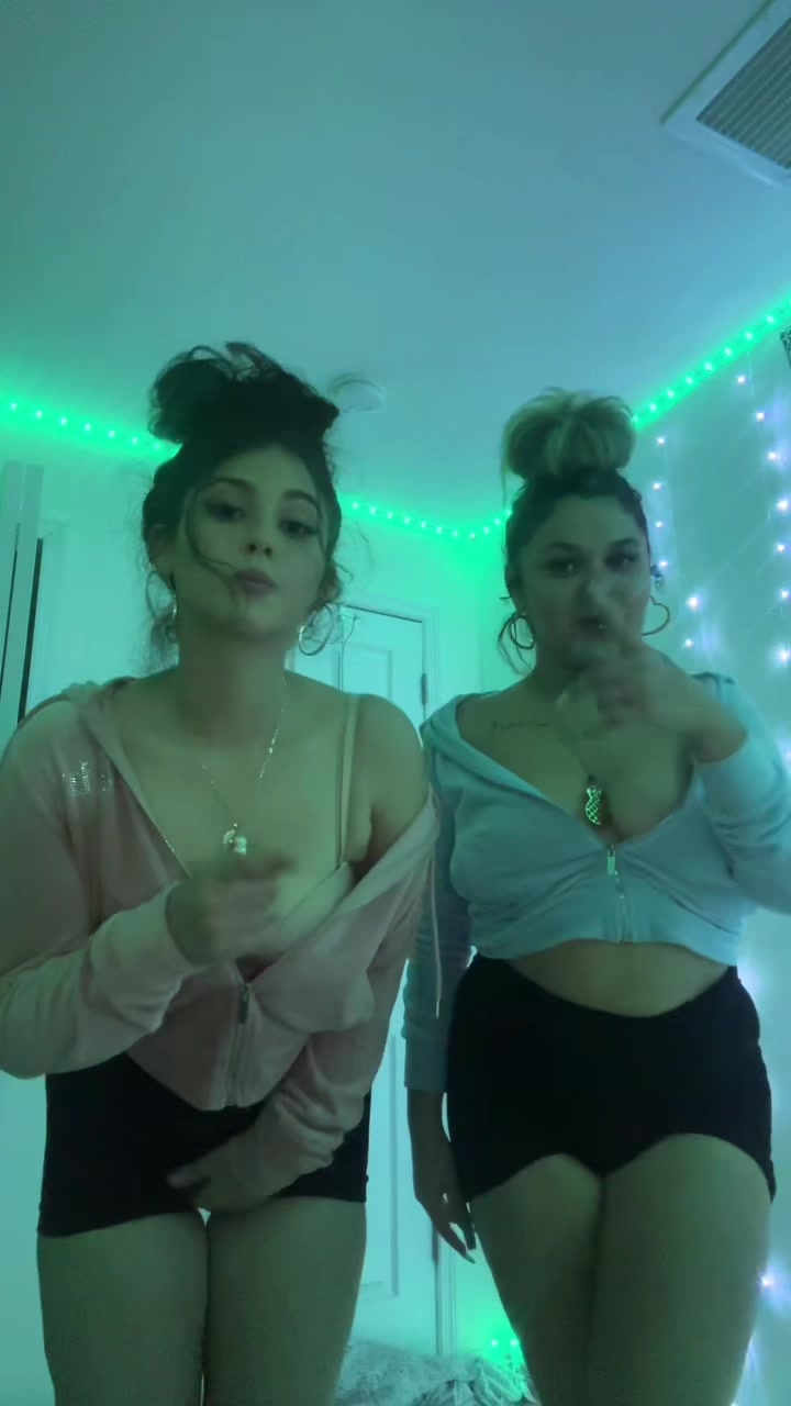 @amourmelaniie