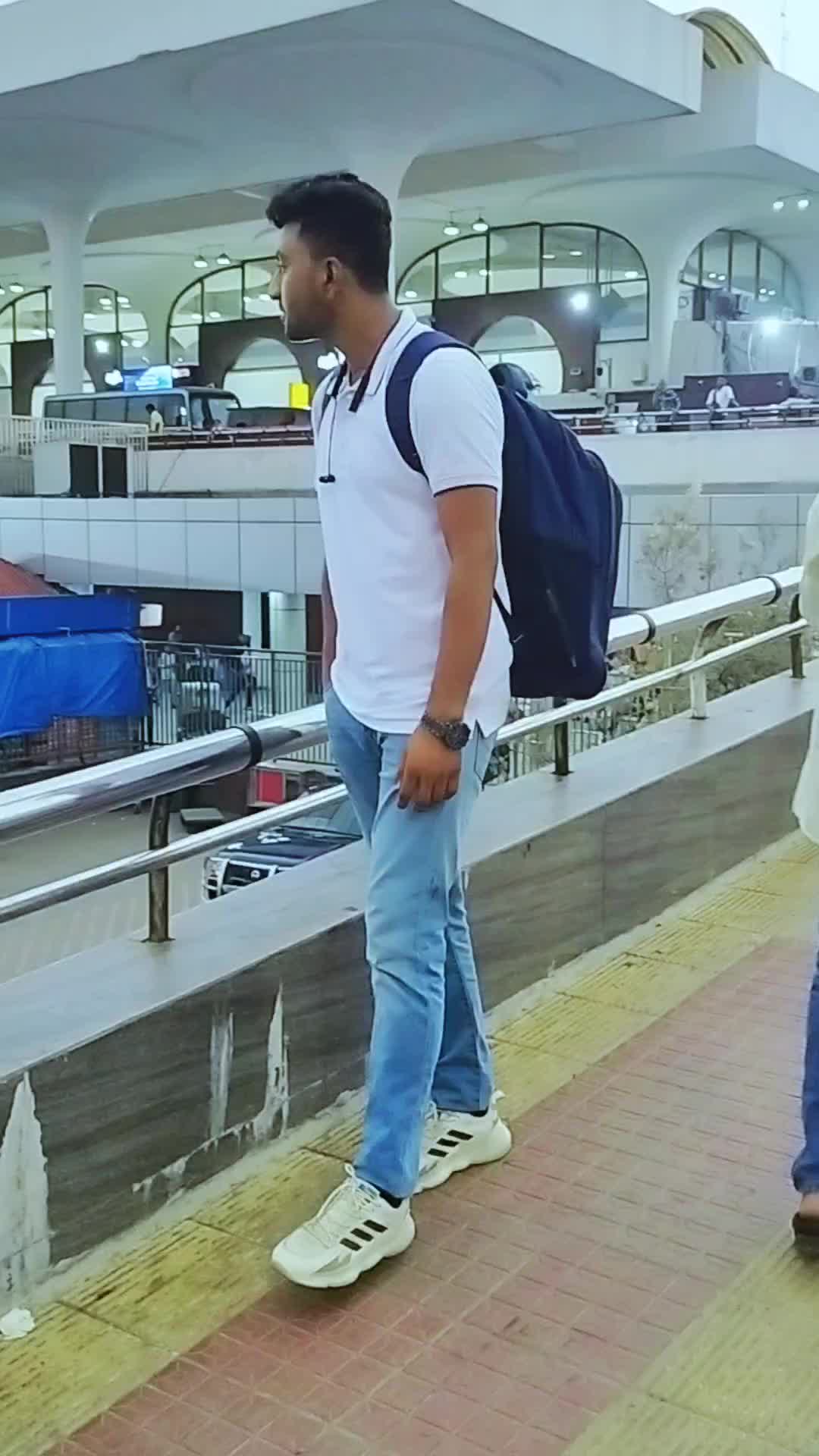 @RH Rakibul Hasan