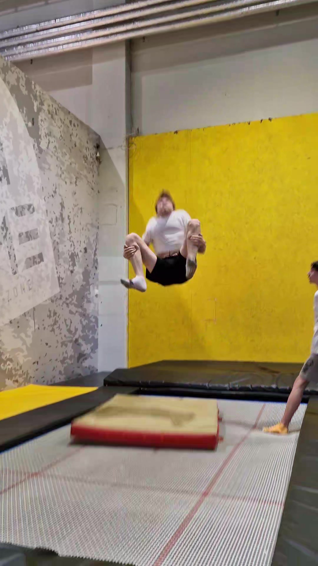 @Limmers flips