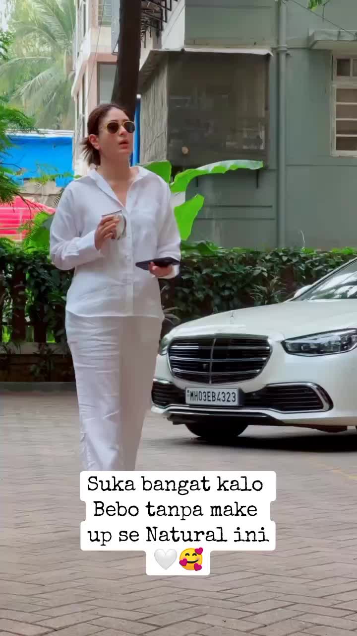 @KareenaKapoorkhan Fc Indonesia
