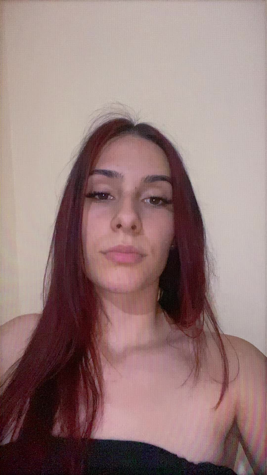 @Vlonjate🇦🇱
