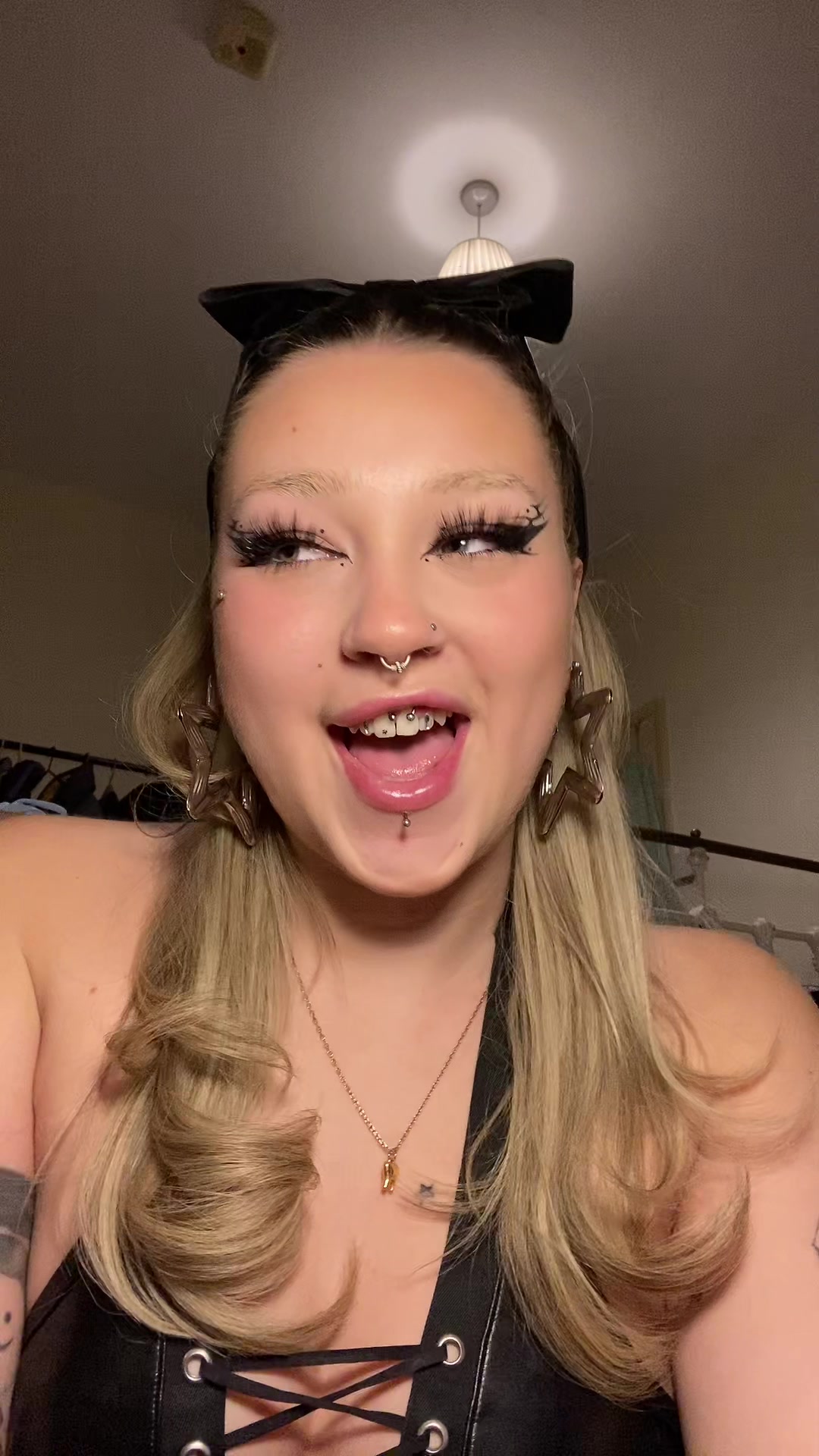 @BrokeButPosh