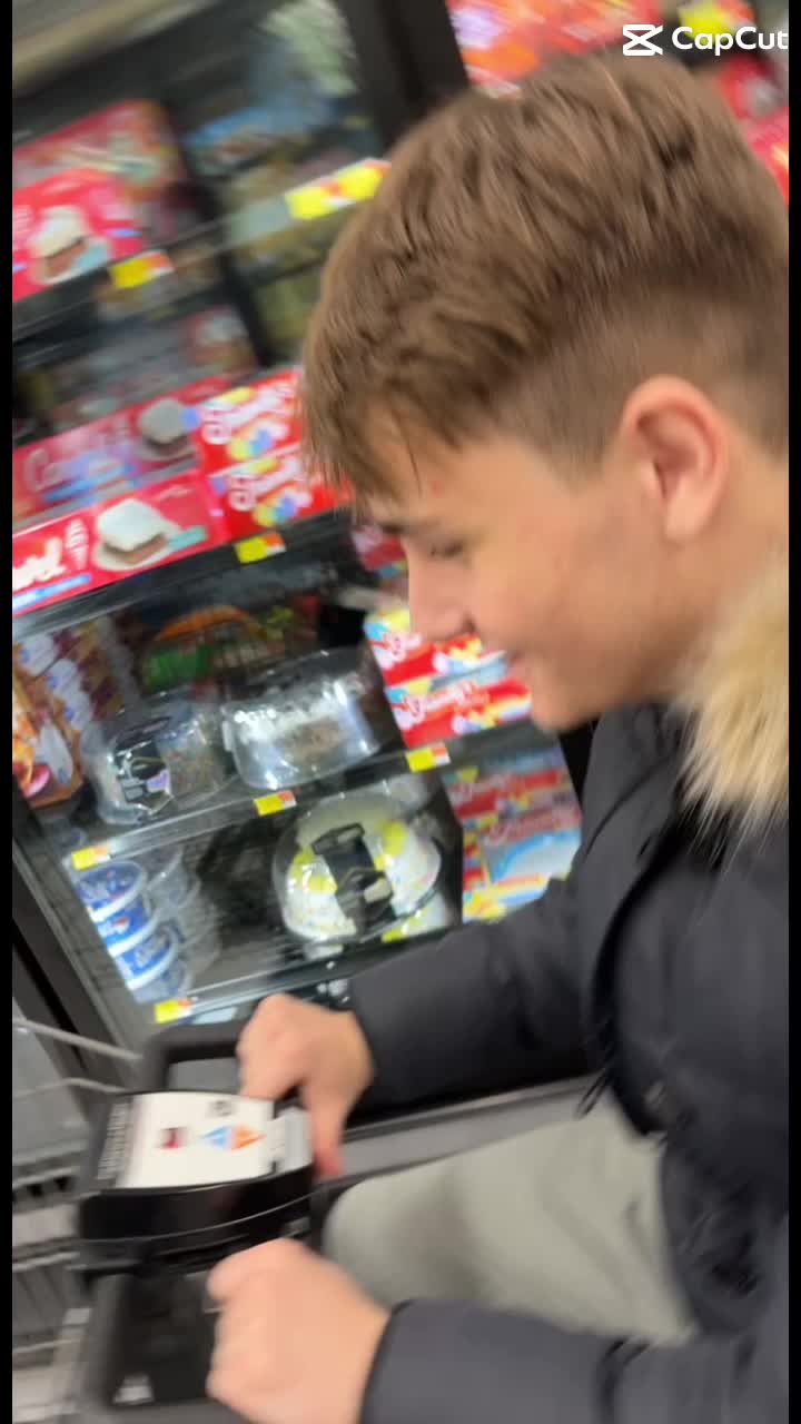 @ariana
