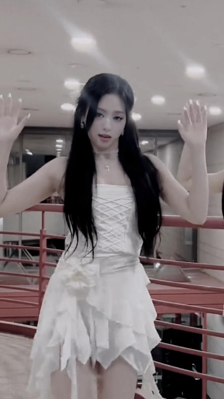 @Kpop_fancams☆