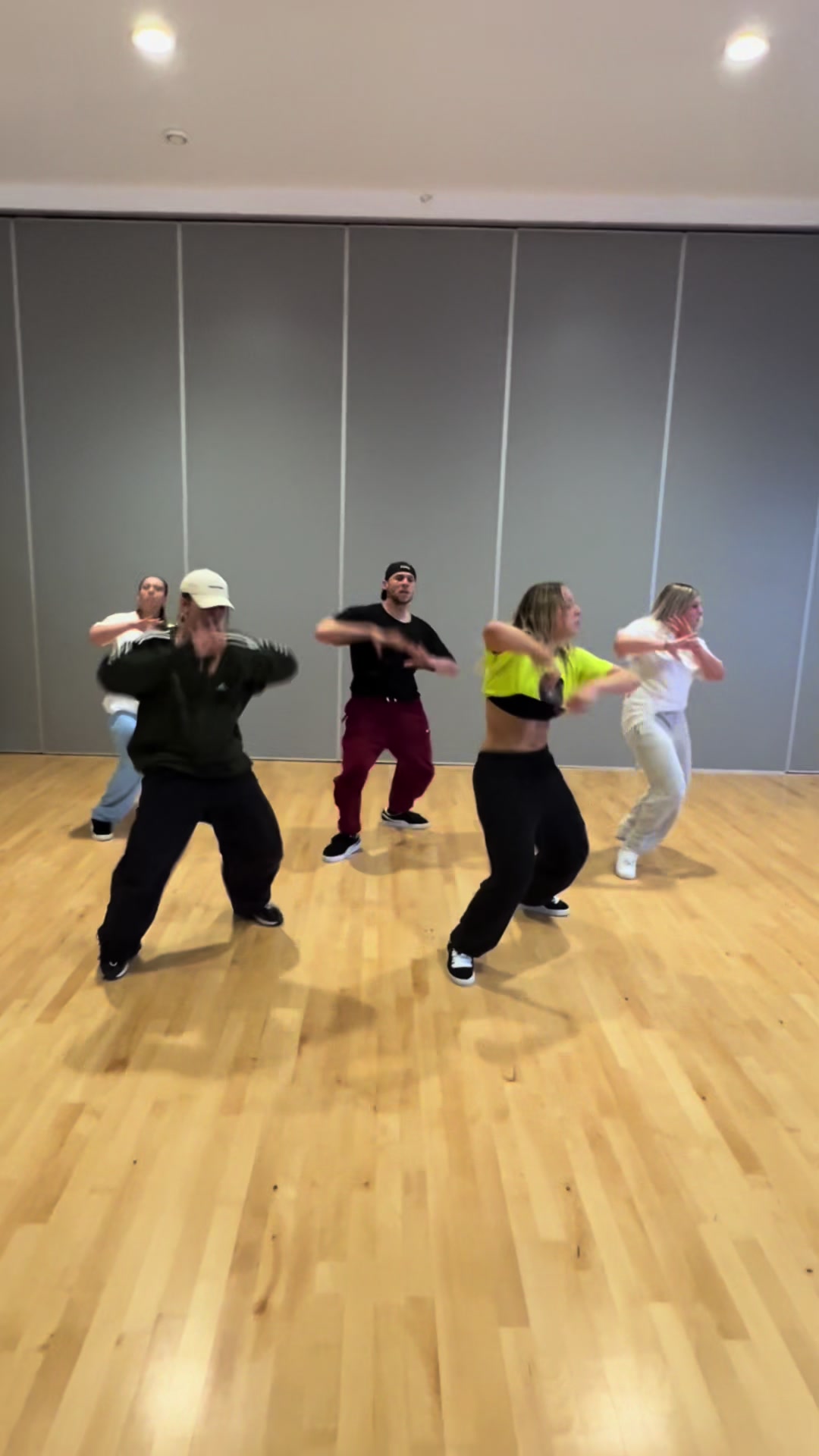 @dd_officialdancecrew