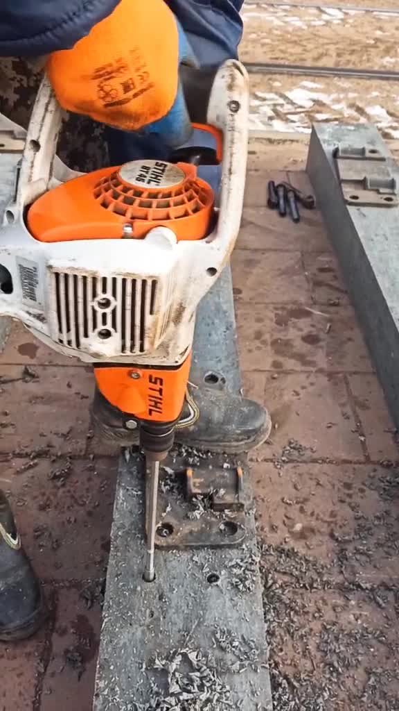 @Ванёк😉