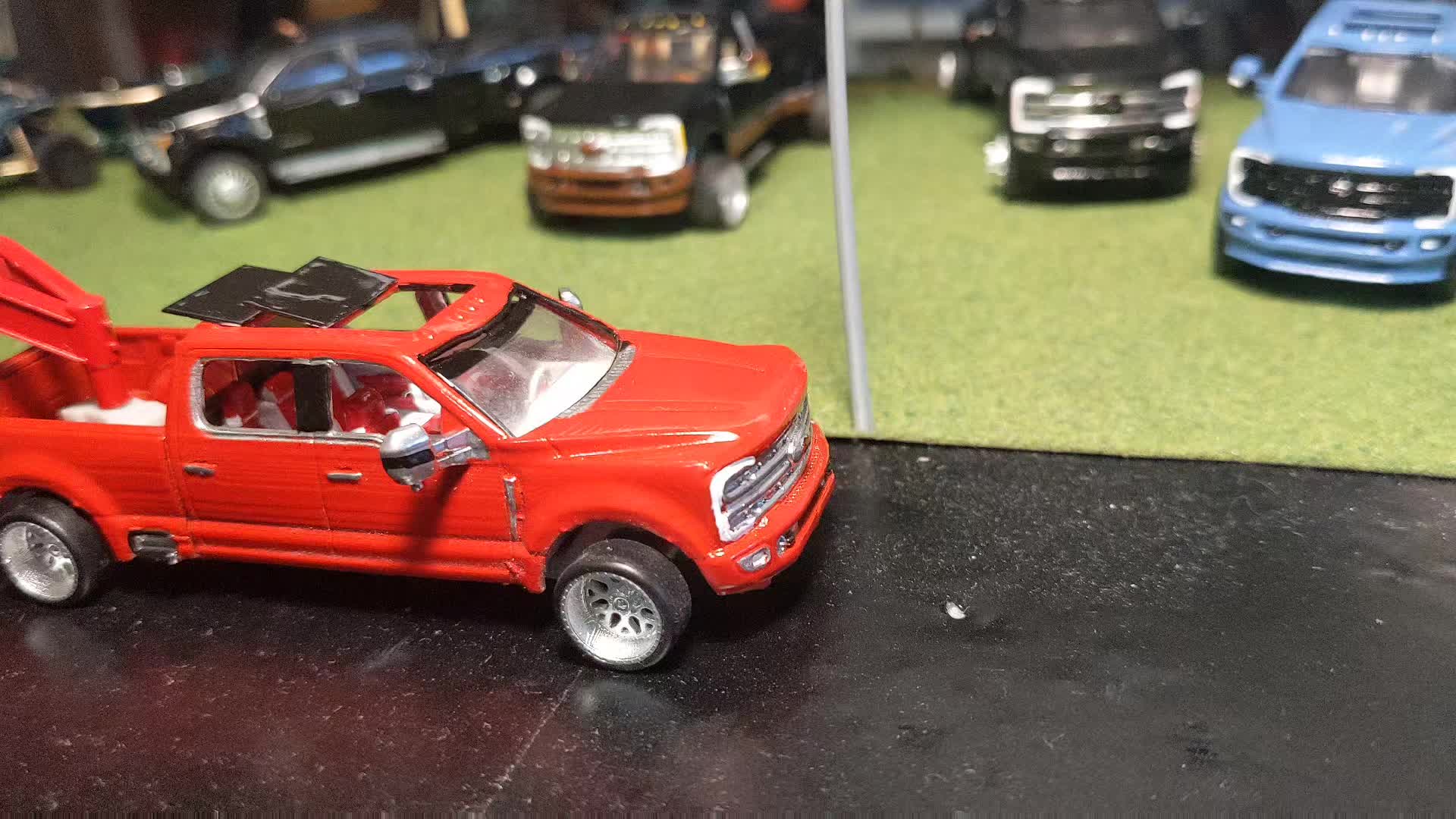 @OnlyDiecast