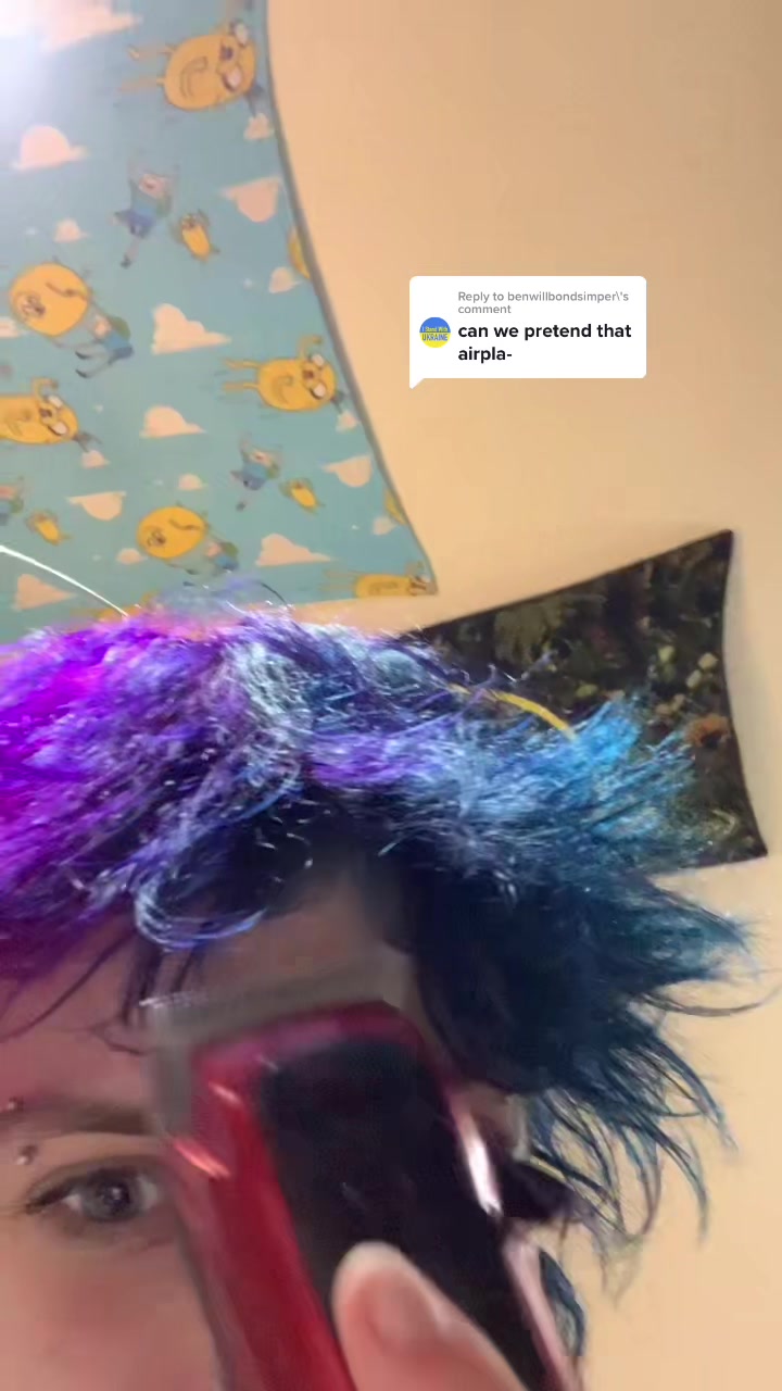 @🫂