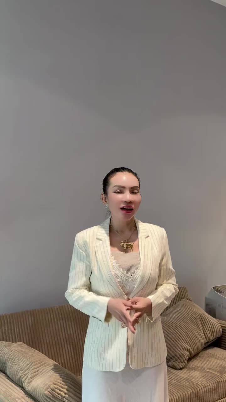 @ហាងពេជ្រ&nbsp;គ្រឿងសម្អាង