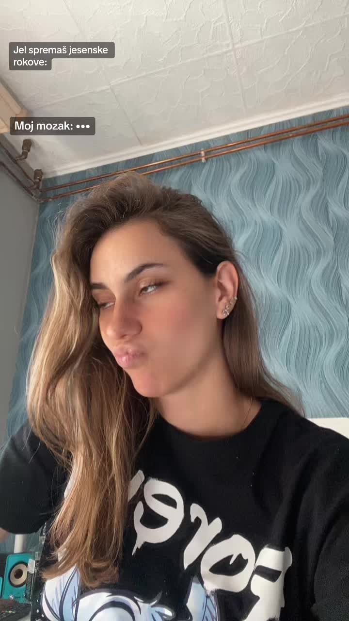 @SaЯа