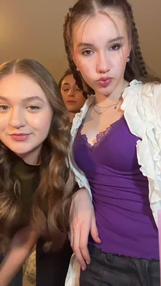 @Anniuskk