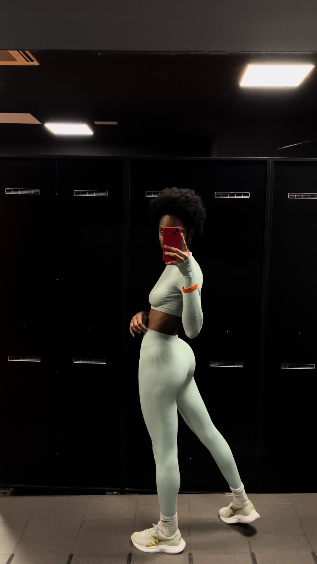 @Marcescarpeta