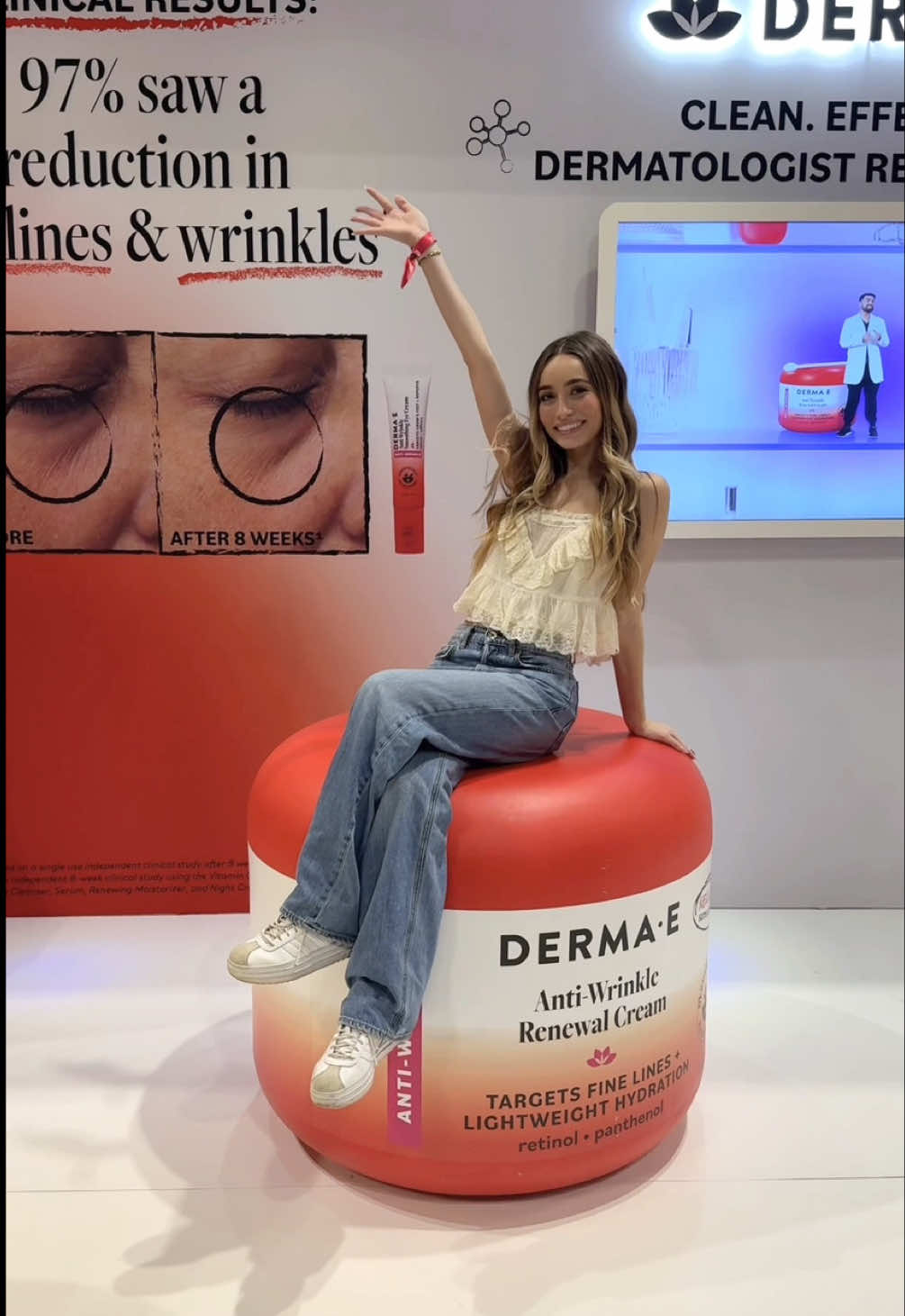 @DERMA E