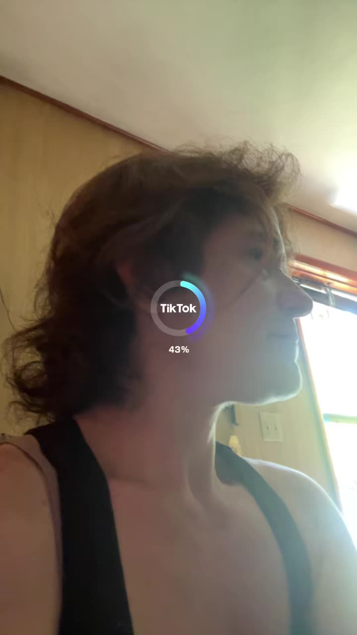 @Crystalyates82